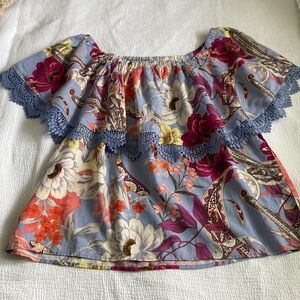 Cupio Multicolor Floral Top